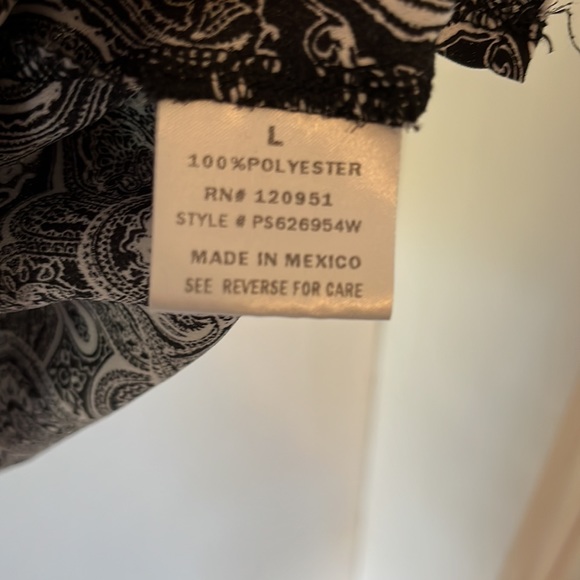 Pink Rose Pattern Tank Top - Picture 4 of 8